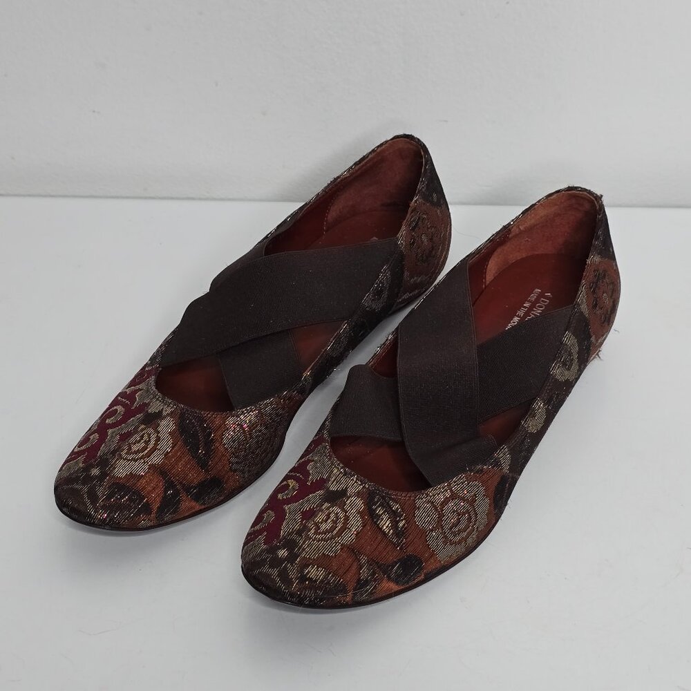 Donald J Pliner‎ Couture Womens 7 M Holli Ballet Flats Tapestry Metallic Floral
